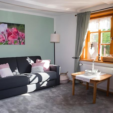 Appartement Fachwerktraum Im Hof à Alheim Extérieur photo